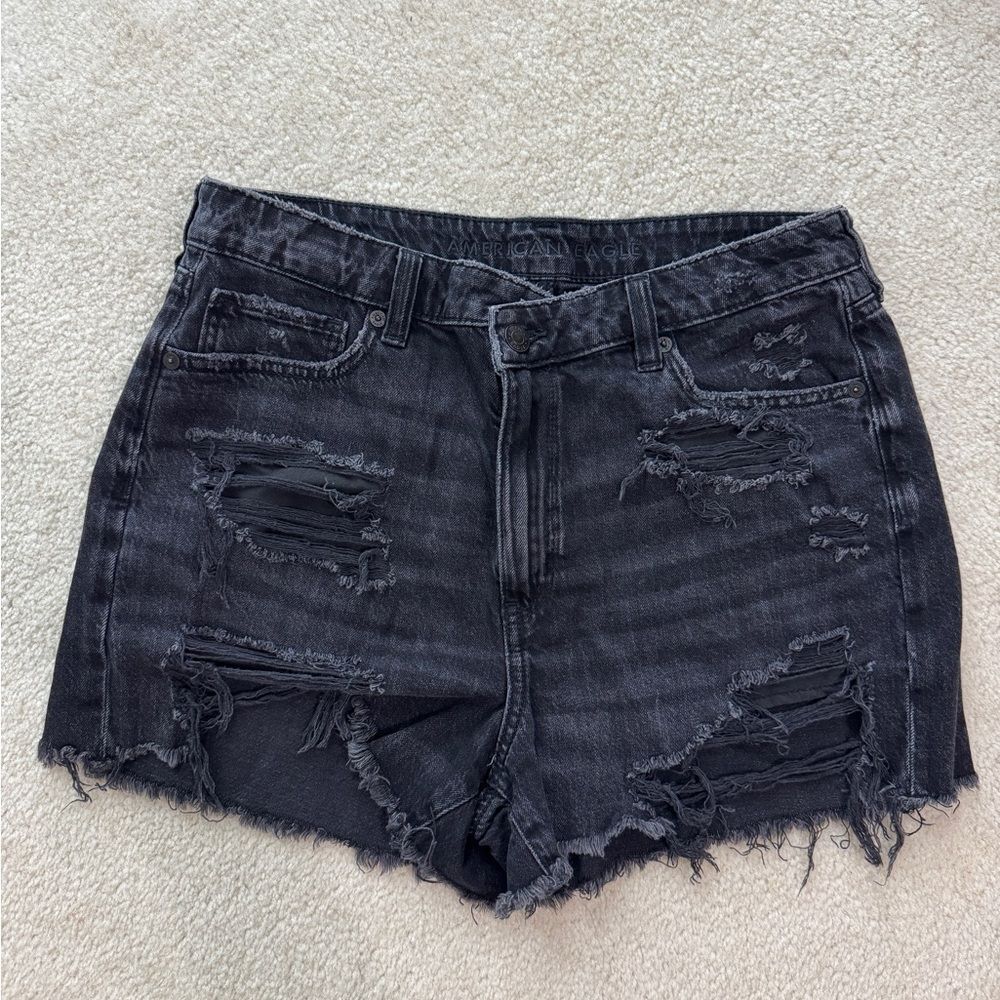Women’s American Eagle Distressed High Waisted Black Denim Shorts Sz 10